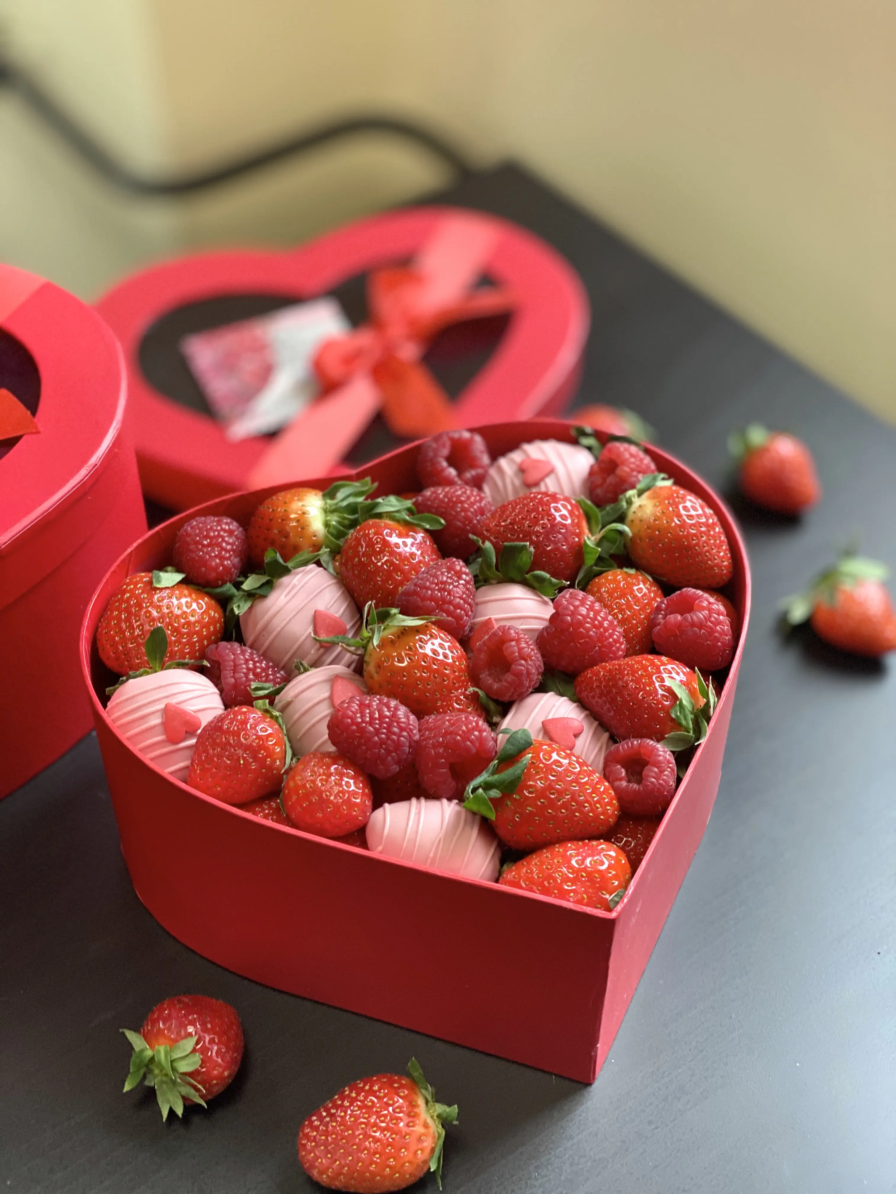 Ягодная коробочка "Sweet Strawberry" 9 400 руб.. Фото N2