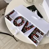 Композиция из клубники в шоколаде "LOVE" 8 990 руб.