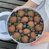 Клубника и голубика в шоколаде Berry Mix 3 200 руб.