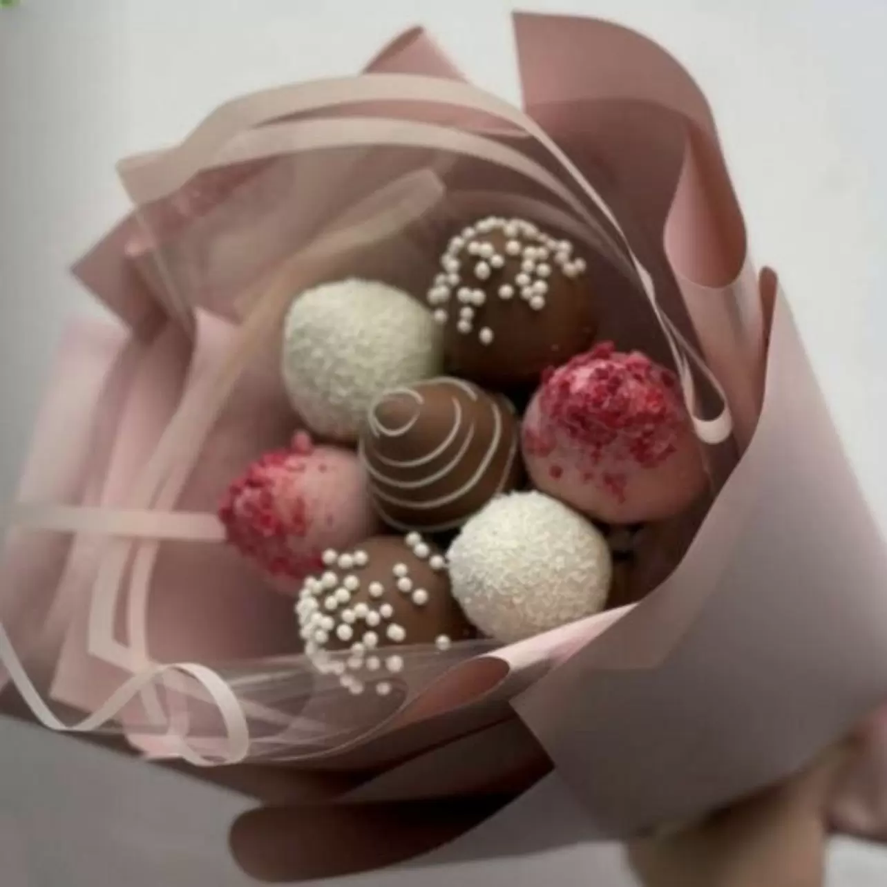 Букет из ягод в шоколаде "Сладкий презент" XS1 590 руб.. Фото N2